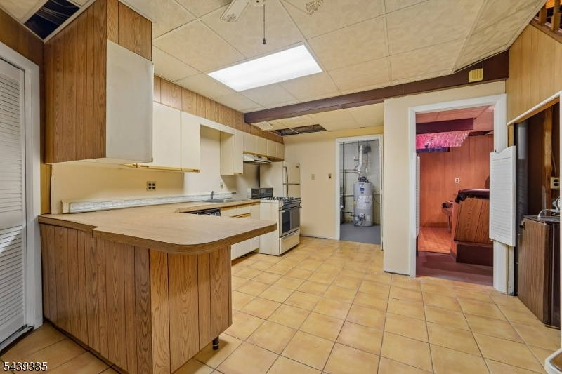 62 Parkway Property Photo 25