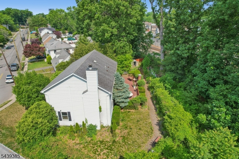 62 Parkway Property Photo 32
