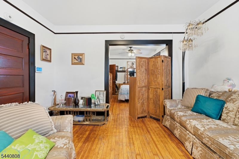 53 Grove Ter Property Photo 9