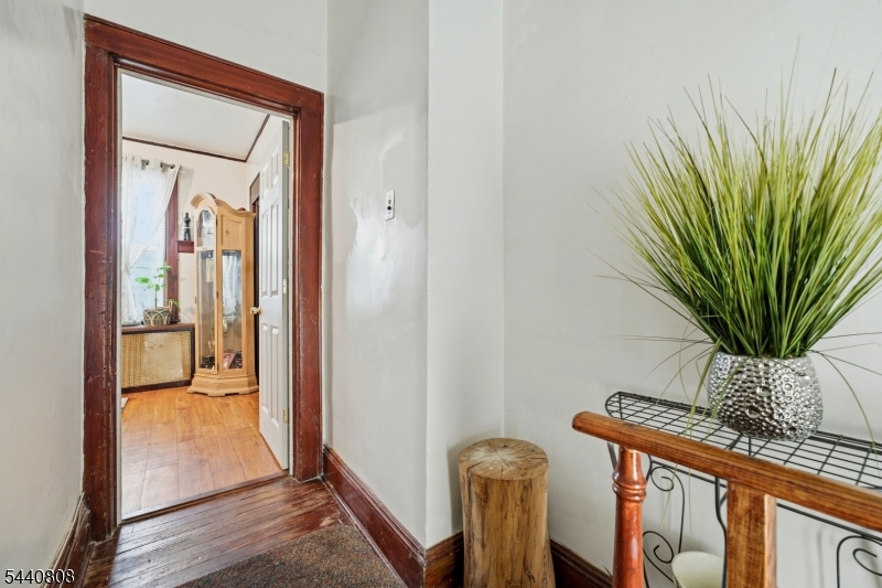53 Grove Ter Property Photo 20