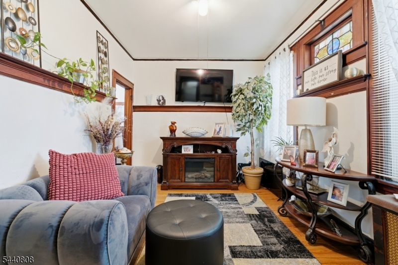 53 Grove Ter Property Photo 22
