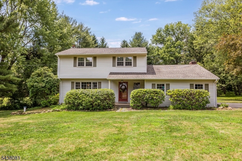7 Catan Dr Property Photo 1