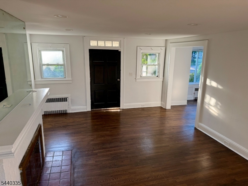 150 Fairview Ave Property Photo 15
