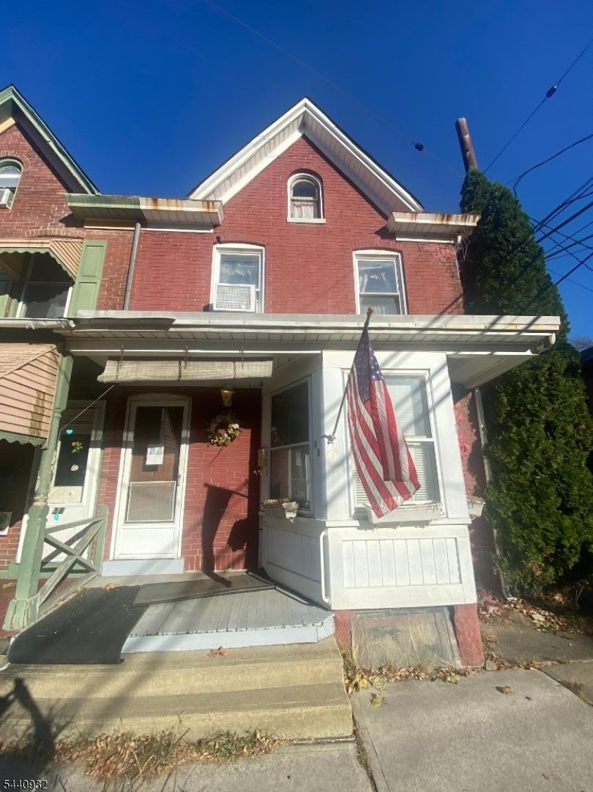 40 S Union St Property Photo 4