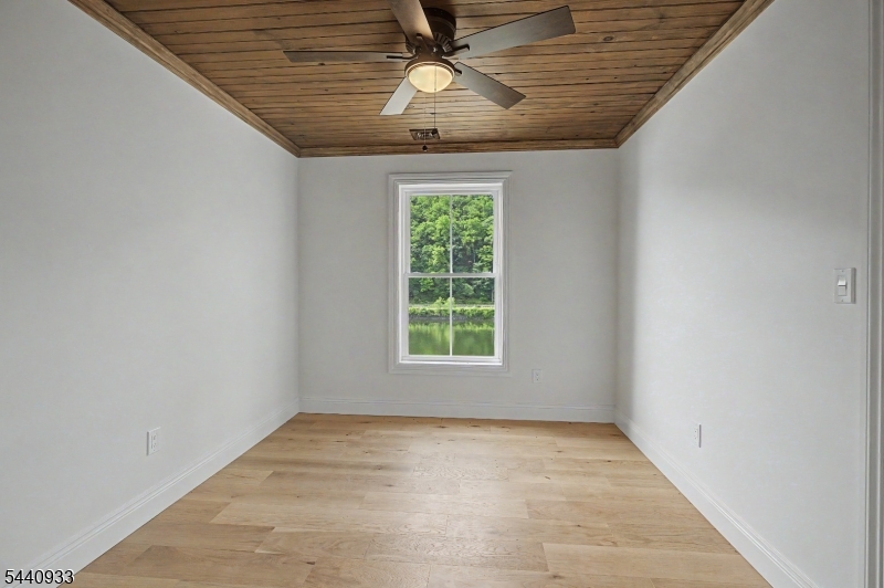 159 Byram Ln Property Photo 28