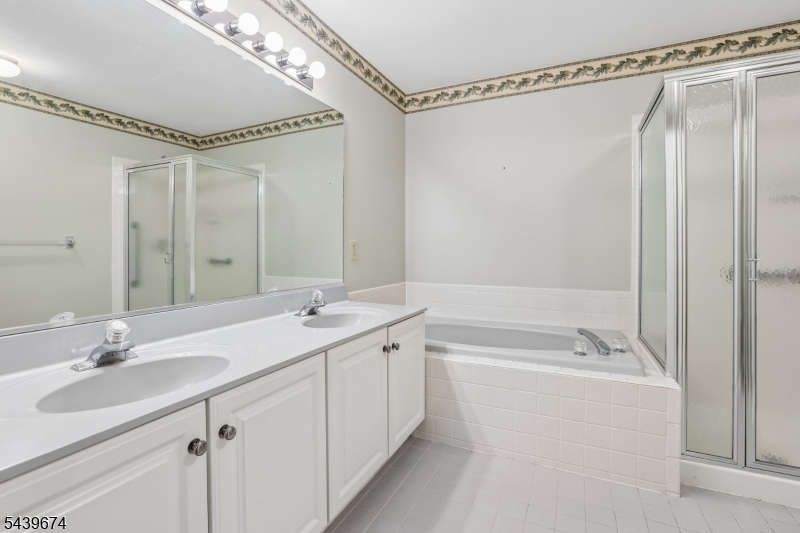 60 Woodmont Dr Property Photo 20