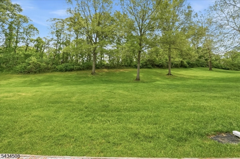 293 Gettysburg Way Property Photo 30