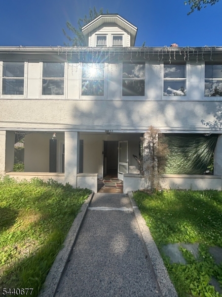 63 Poplar Dr Property Photo 1
