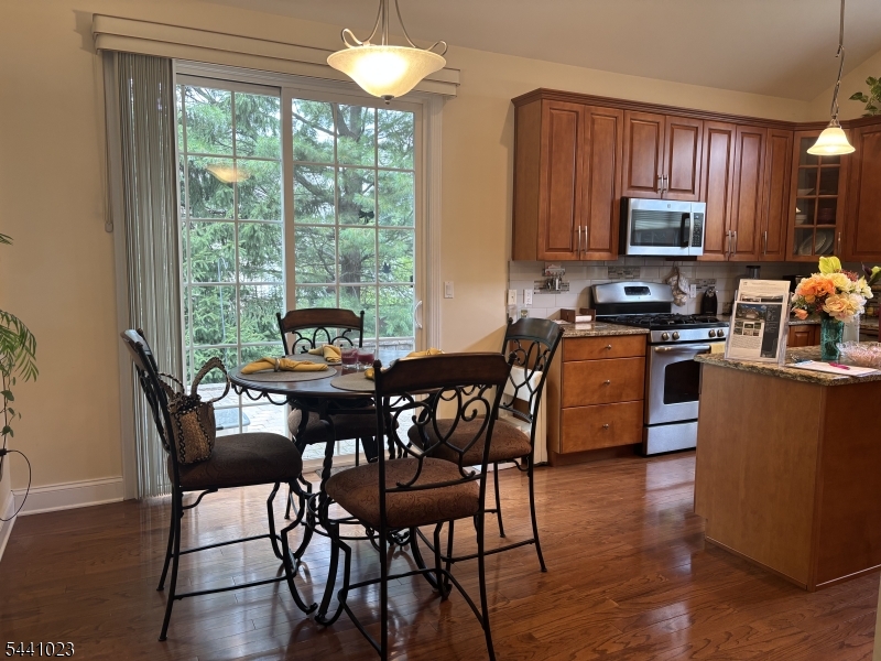 14 Fehervari Ct Property Photo 10