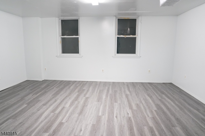 73 Hadley Ave Property Photo 15