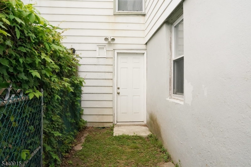 73 Hadley Ave Property Photo 24