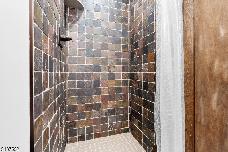 177 High Crest Drive Property Photo 17
