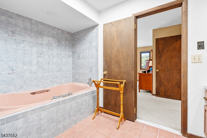 177 High Crest Drive Property Photo 27