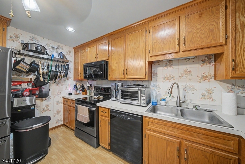 12 Amherst Ct Property Photo 12