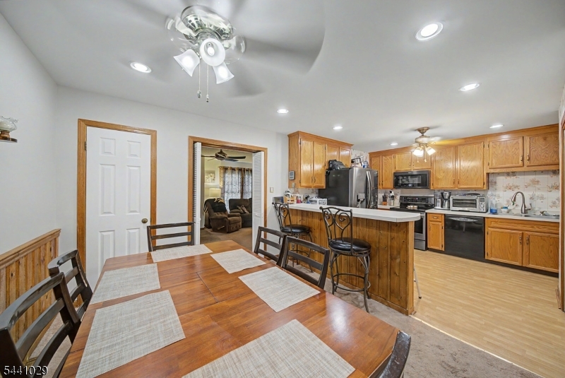12 Amherst Ct Property Photo 17