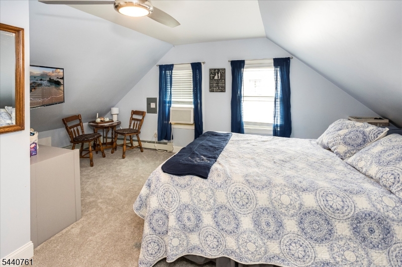 30 Hunterdon Rd Property Photo 18