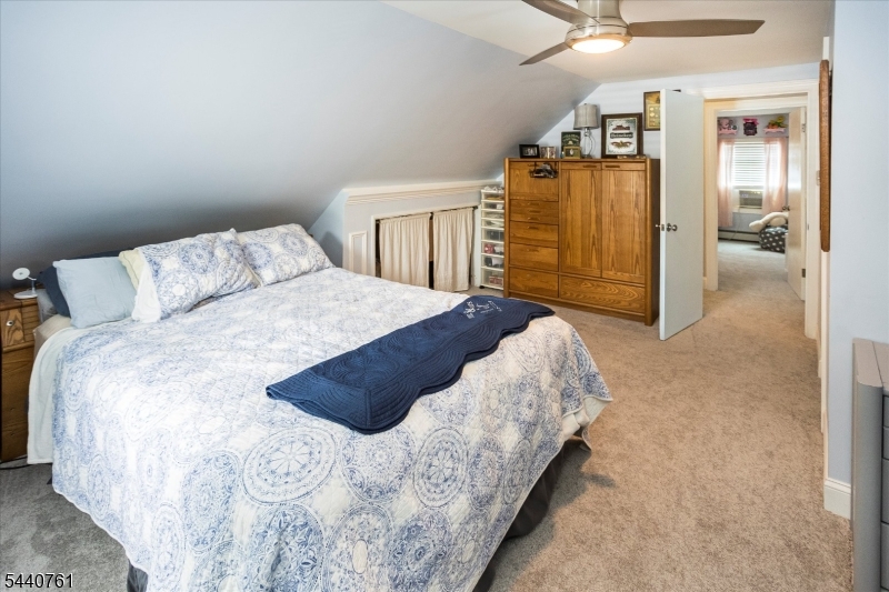 30 Hunterdon Rd Property Photo 19