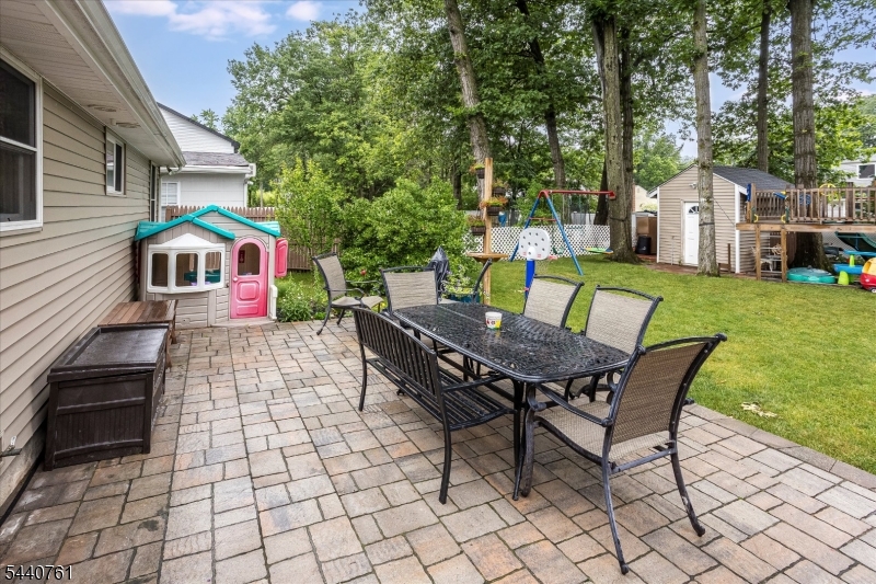 30 Hunterdon Rd Property Photo 25