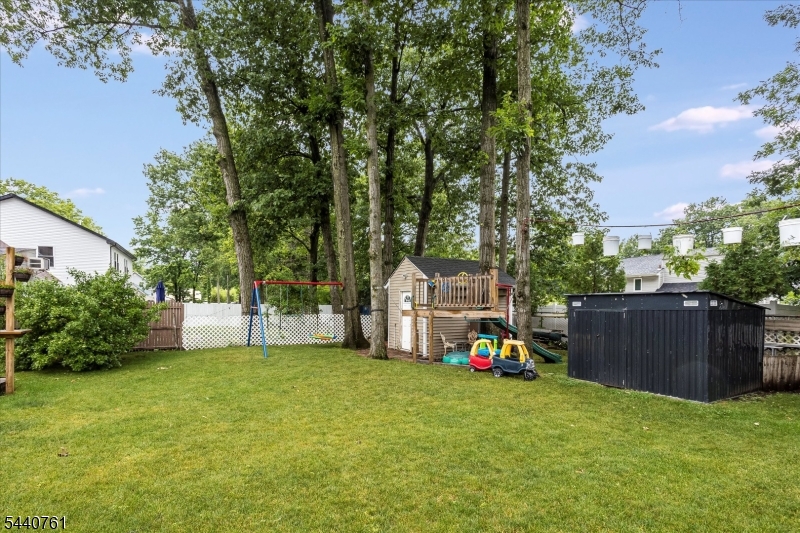 30 Hunterdon Rd Property Photo 27