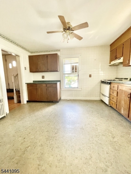 16 Jackson Ave Property Photo 18