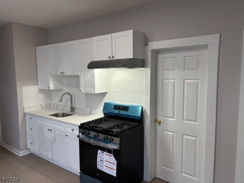 220 Palisade Ave 2A Property Photo 1