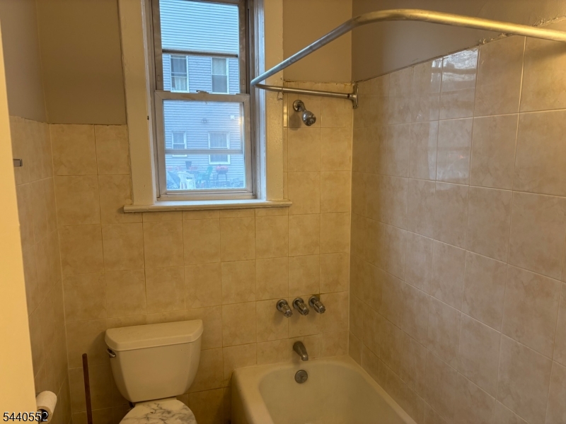 220 Palisade Ave 2a Property Photo 5