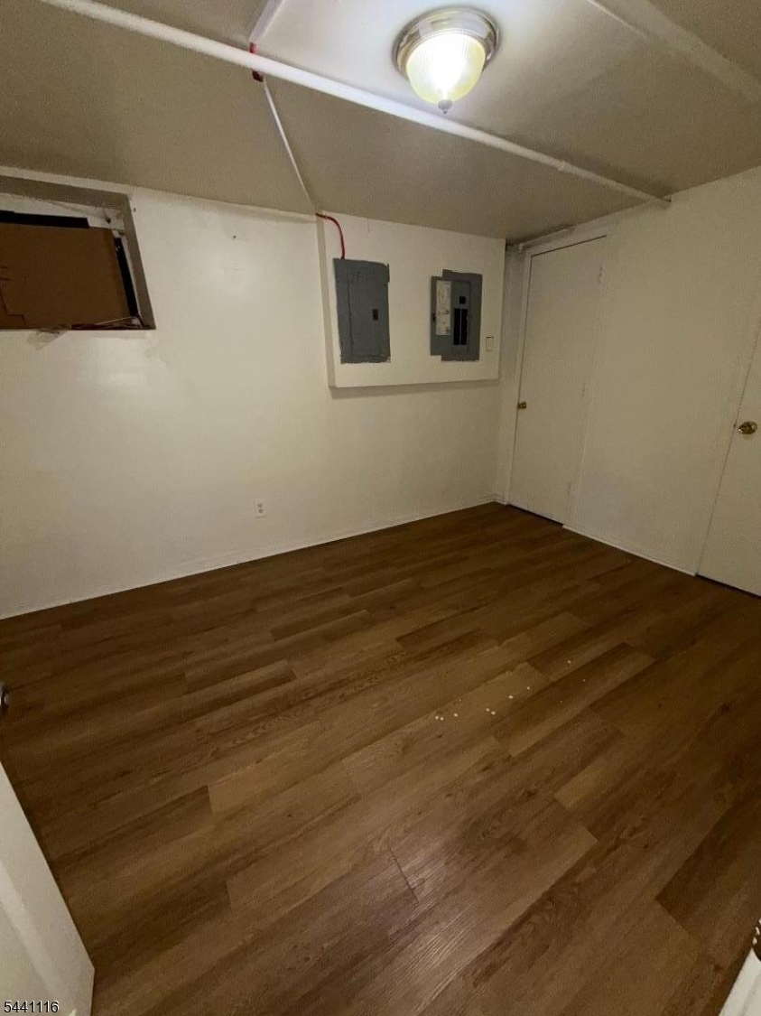 203 Lawrence St Property Photo 21