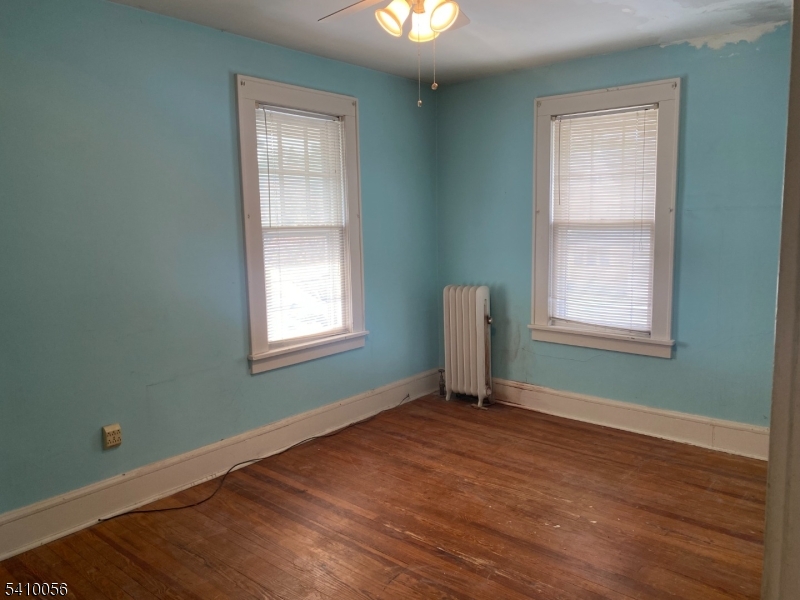 361 W 5th Ave Property Photo 19