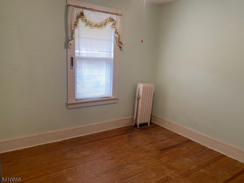 361 W 5th Ave Property Photo 20