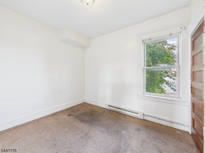 139 Fairview Ave Property Photo 13