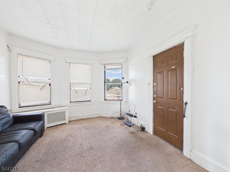 139 Fairview Ave Property Photo 15