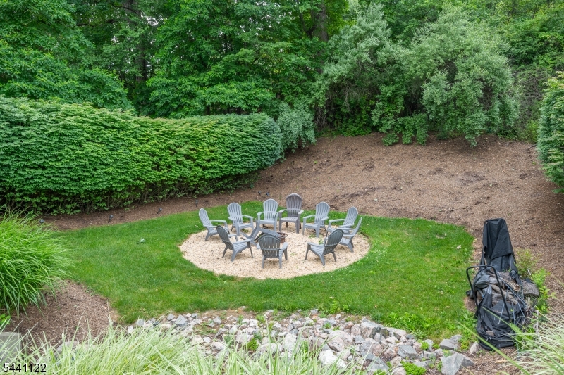 30 Federal Hill Rd 8 Property Photo 32