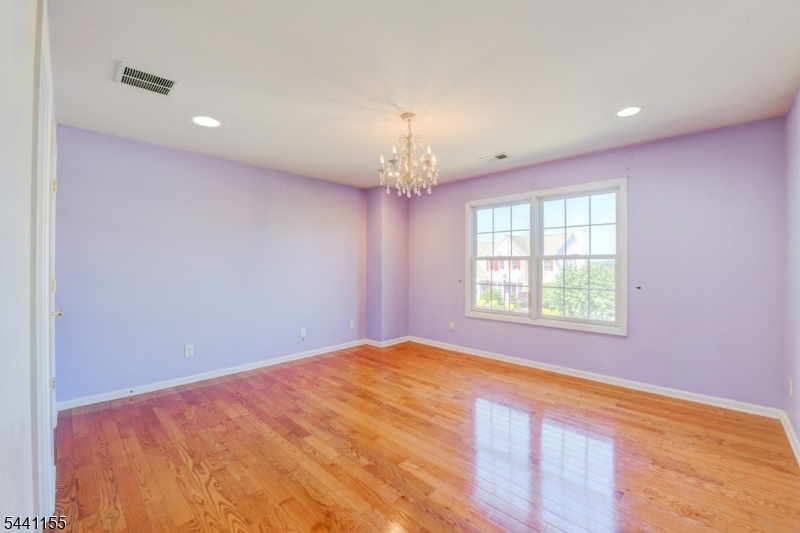 16 Commanders Ct Property Photo 37