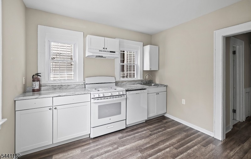 46 Headley Terrace Property Photo 3