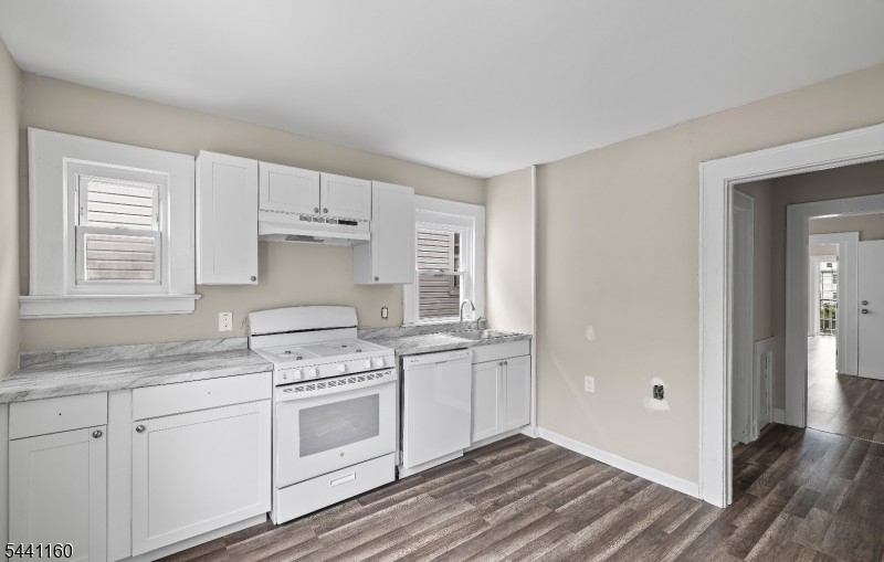46 Headley Terrace Property Photo 19