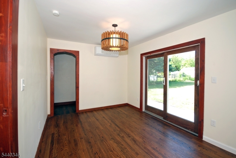 496 Franklin St Property Photo 19