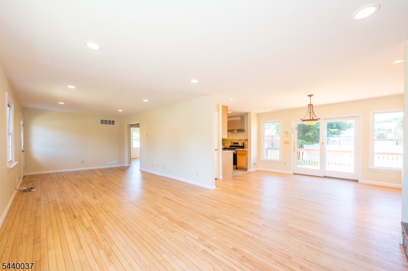 4 Van Duyne Ave Property Photo 5