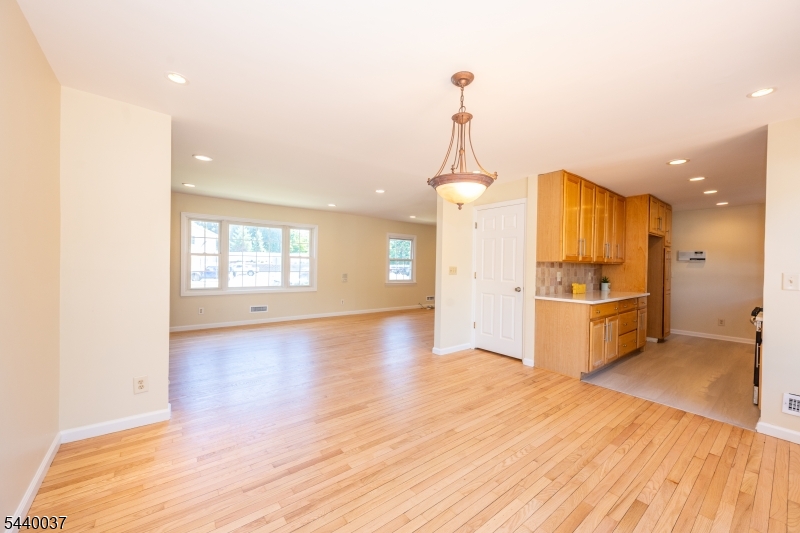 4 Van Duyne Ave Property Photo 12