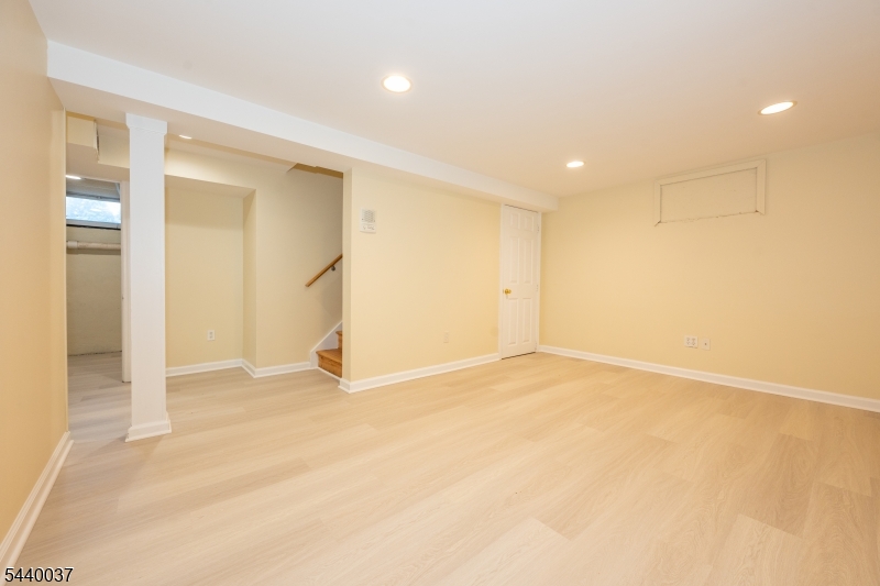 4 Van Duyne Ave Property Photo 29