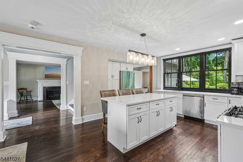 63 Ravine Ave Property Photo 17