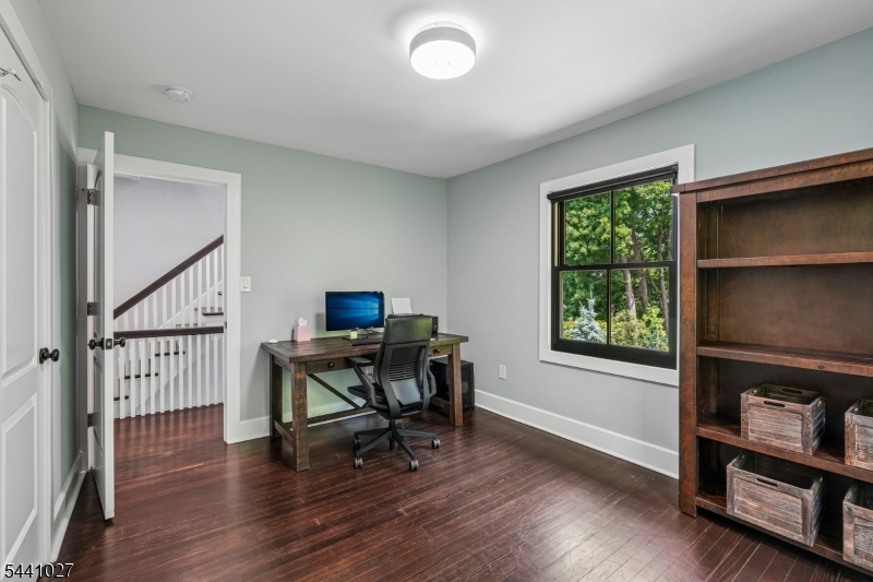 63 Ravine Ave Property Photo 26