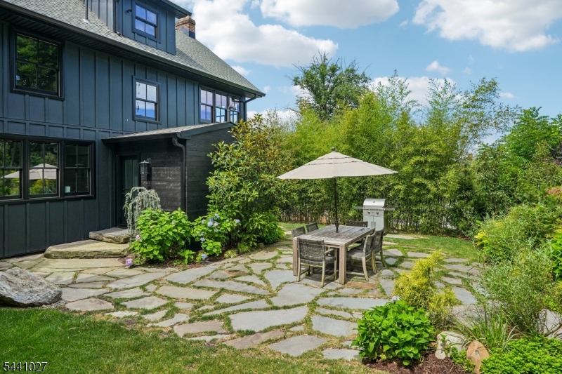 63 Ravine Ave Property Photo 36