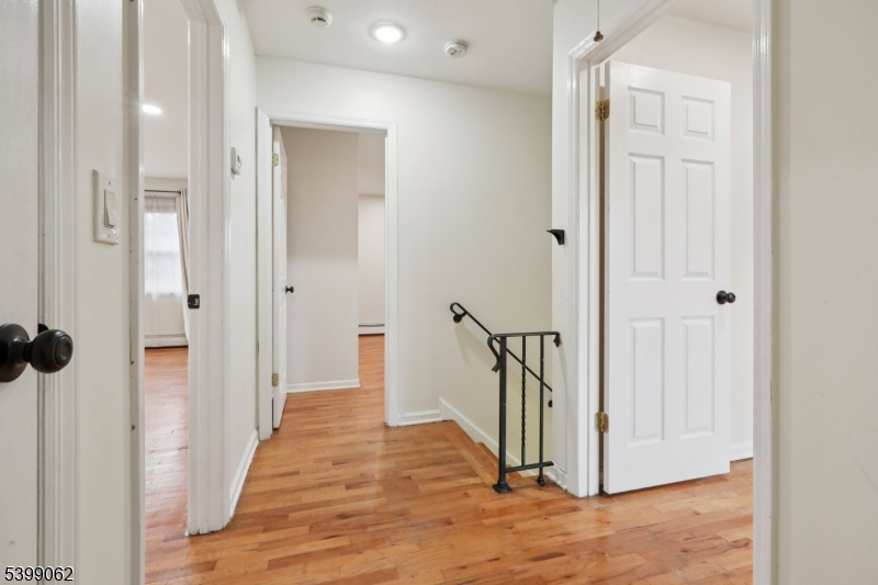 822 Pompton Ave 2 Property Photo 32