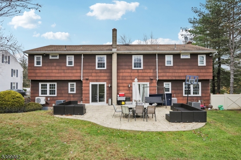 822 Pompton Ave 2 Property Photo 44