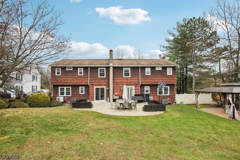 822 Pompton Ave 2 Property Photo 45