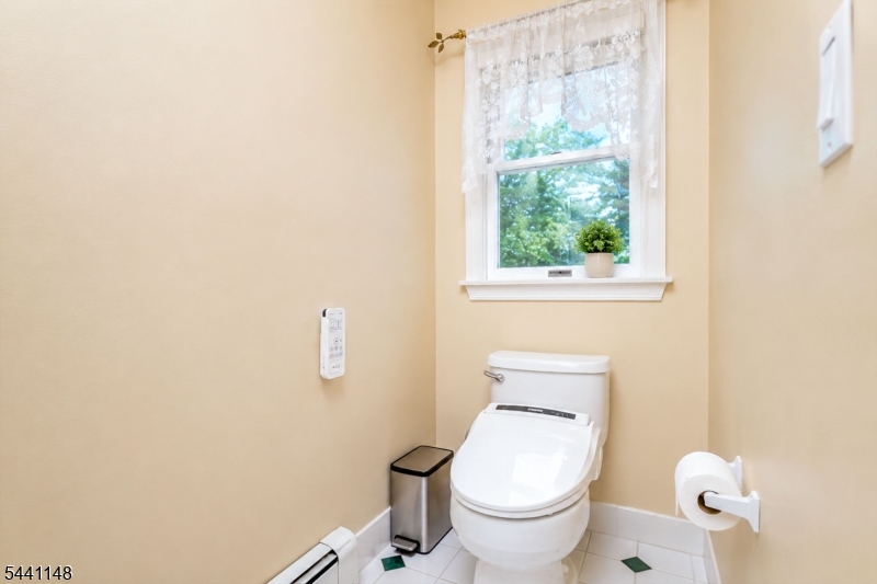 181 Berkley Ave Property Photo 32
