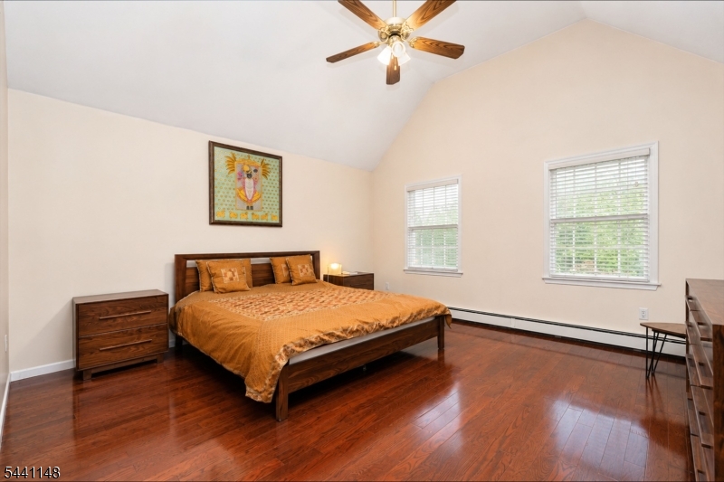 181 Berkley Ave Property Photo 39