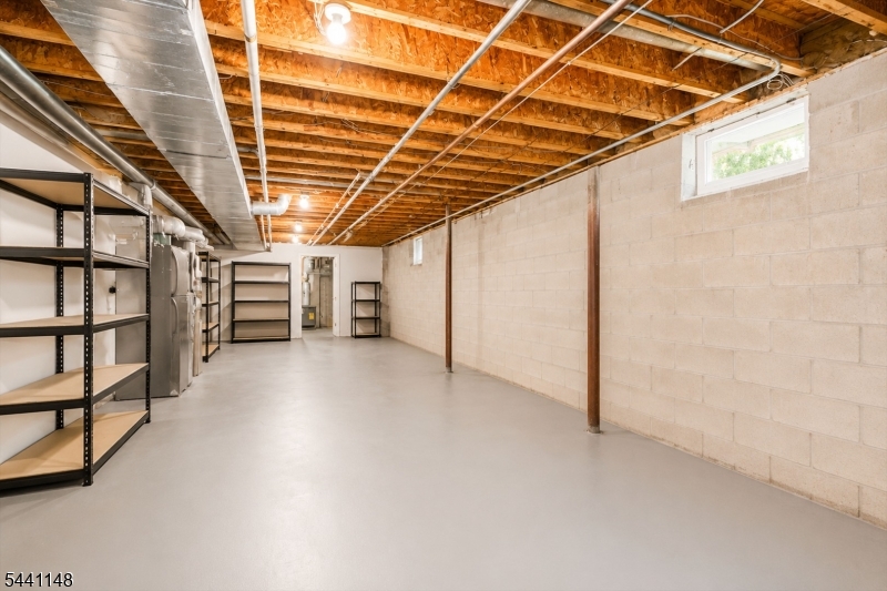 181 Berkley Ave Property Photo 42