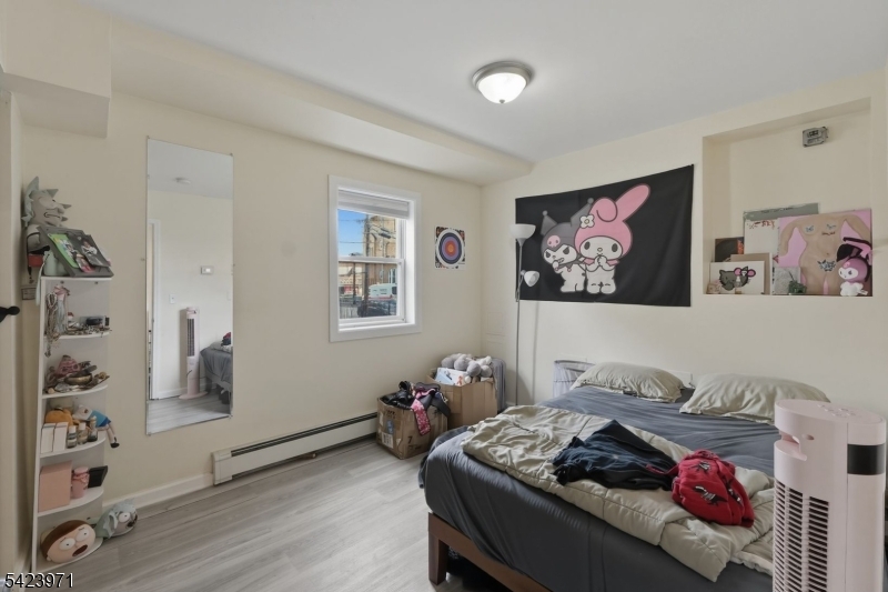 172 Carroll St Property Photo 12