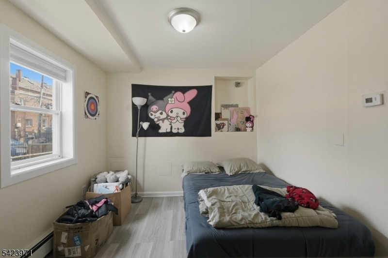 172 Carroll St Property Photo 13